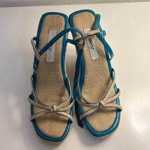 Sky Wedges tan with blue trim